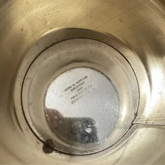 Daher Long Island NY Tin Container Floral Design Made In England With Lid - Picture 6 of 7